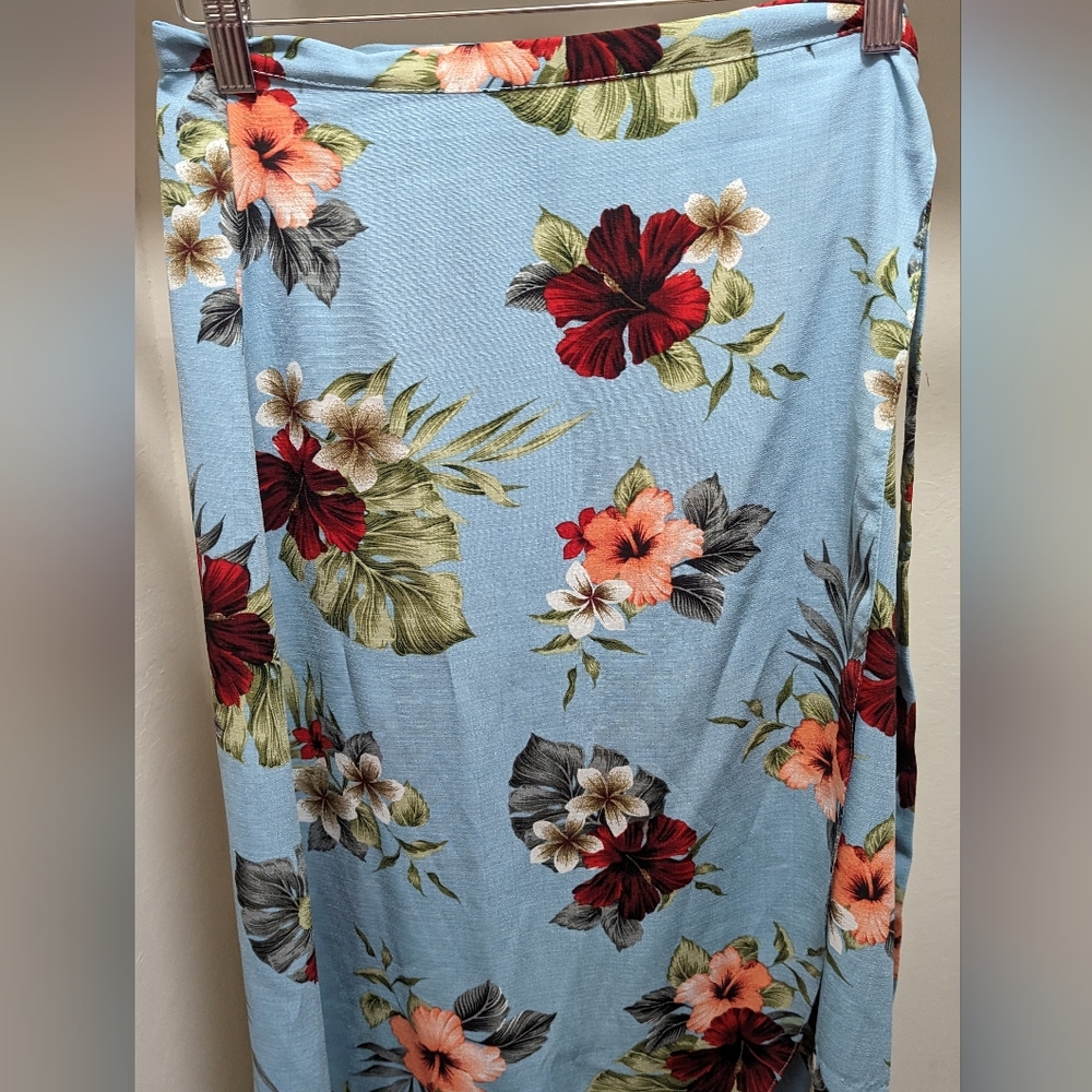 Colourful wrap skirt